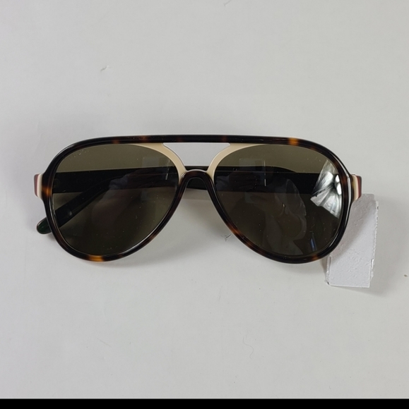Authentic GUCCI brand new sunglasses with tags - Picture 2 of 6